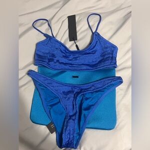 Triangl bikini NWT